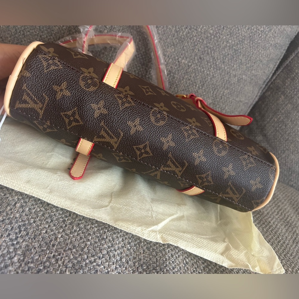 Brown Monogram Canvas Shoulder hang on Bag - Picture 3 of 11